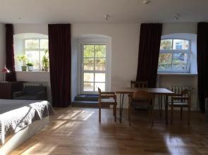 Mini Home Bookshop Studios