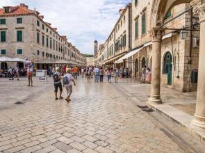 Apartment Maru Prestige