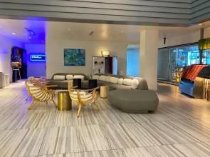 5-star Condo at The W Residences 1BR by Oneluxstay