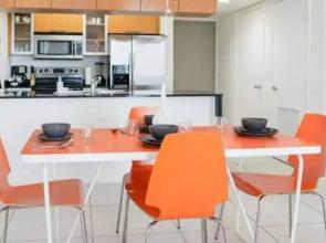 Waterfront 1BR w Bay Views Balcony Full Kitchen