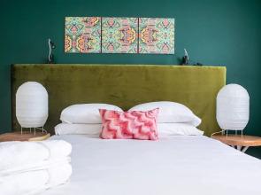 Stylish North Austin Apartments by WanderJaunt