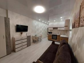 Apartment Severny Bereg on 98 Lomonosov Avenue