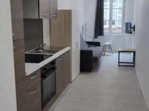 Saint Etienne Studio Lot 7