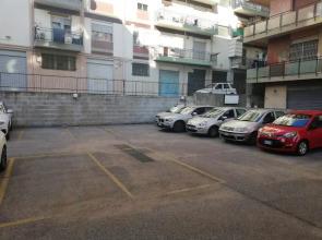 One bedroom appartement with sea view and furnished balcony at Messina 2 km away from the beach