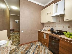 PaulMarie Apartments on Mira 25B