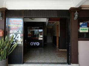 OYO 44005 Senangin Resort and Cafe