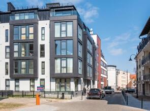 HaPPy Inn GOLD Studio, self check-in, Parking in the underground garage