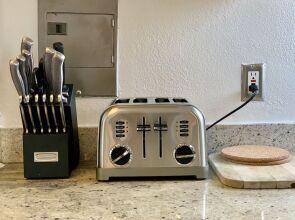 Pikes meets CapHill-Convention Center