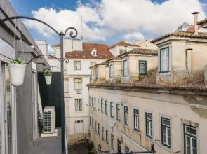 Penthouse Duplex in Alfama with Ac