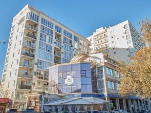 Apartments in the center of Sevastopol on Senyavina 5
