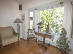 1746 Venice 3 Bedroom Home