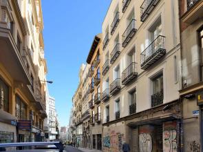 NQN Aparts & Suites Madrid