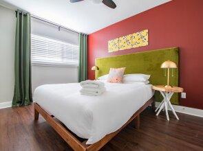 WanderJaunt Walton 2BR Central Austin