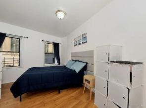 Cozy 2BR Apartment in the Heart of Chelsea
