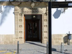 Cream Loft. Siente Jerez. Parking+Wifi+Netflix