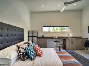 Best in Palm Springs • Featured in Dwell • 5 Bedrooms & All En Suite Baths
