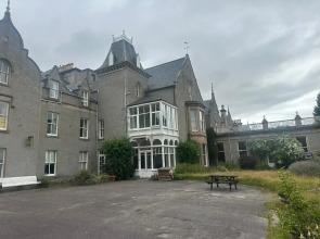 Cluny Hill Hotel