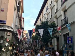Precioso ático con terraza en el centro de Madrid Amazing penthouse in Madrid Center