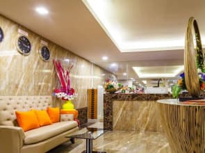 C-View Boutique