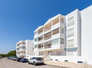 Downtown Lovers Home by Seewest