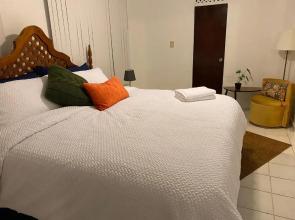 El Flamingo Beach Club