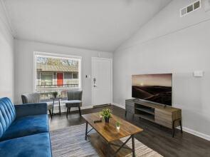 Stylish 1BR Downtown Evonify