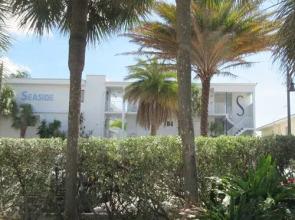 Seaside Beach Club