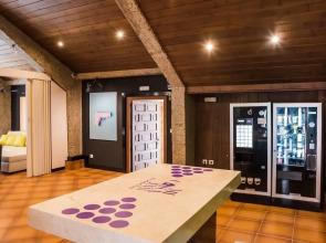 Mi Casa Inn - Residencia Moncloa - Hostel