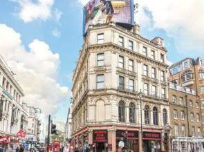 1 Bedroom Flat with Panoramic View of Piccadilly Circus