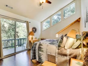'peaceful Pines' Running Springs Home w/ 3 Decks