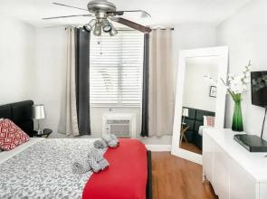 713 Miami Beach Apartments by SV Rentals