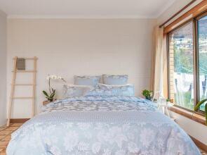 Vintage Cuddle Guest House