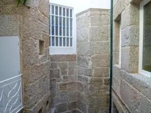 Guimaraes Studios Lounge