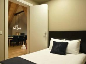 Modern 3-bed Apartment in Amsterdam