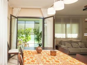 Beautiful Detached Holiday Home With Swimming Pool and Garden Near the Coast