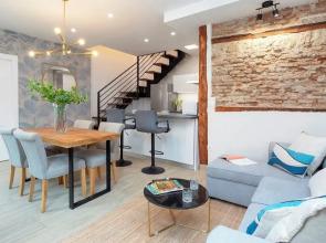 Sophisticated House With Terrace. Plaza del Realejo