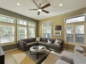 Stylish 3BR in Austin by RedAwning