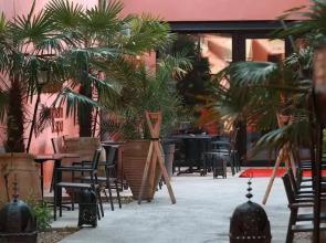 150 m² Fully Furnished Loft