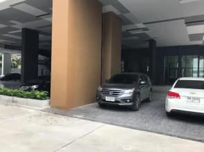 Kuno - 2Br, Beachfront Jomtien
