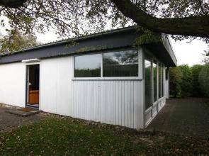 Bungalow in Warwerort Near Wadden Sea Park