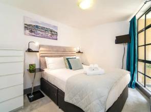 JOIVY Splendid 1 Bedroom Flat near St. Paul's Cathedral
