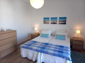 white pearl apartment central confy spacious