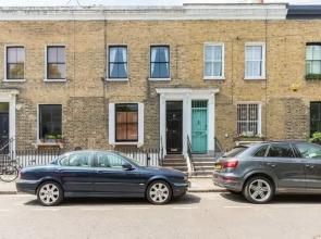 Charming 3bed Near Mile End Tube & Victoria Park