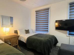 Impeccable 1 Bedroom Flat in Central London