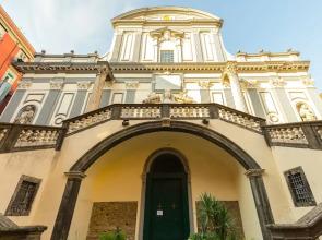 CasaNa on Christmas Alley