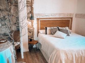 Bubble Suite Canyelles