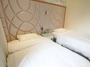 GreenTree Inn Shanghai Minhang Hongqiao Shuniu Huanghua Road