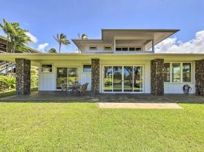 Spacious Kauai Getaway < 1 Mi to the Ocean!