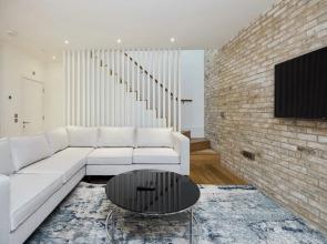 The Greenwich Balcony Home