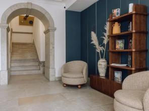 Ando Living Corpo Santo House